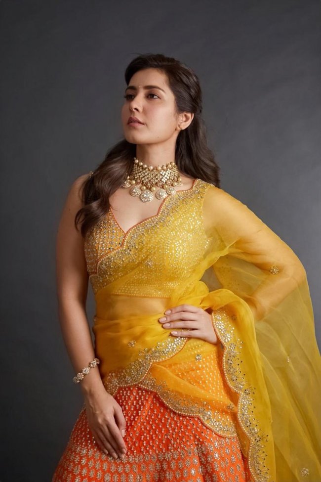 Raashi-Khanna